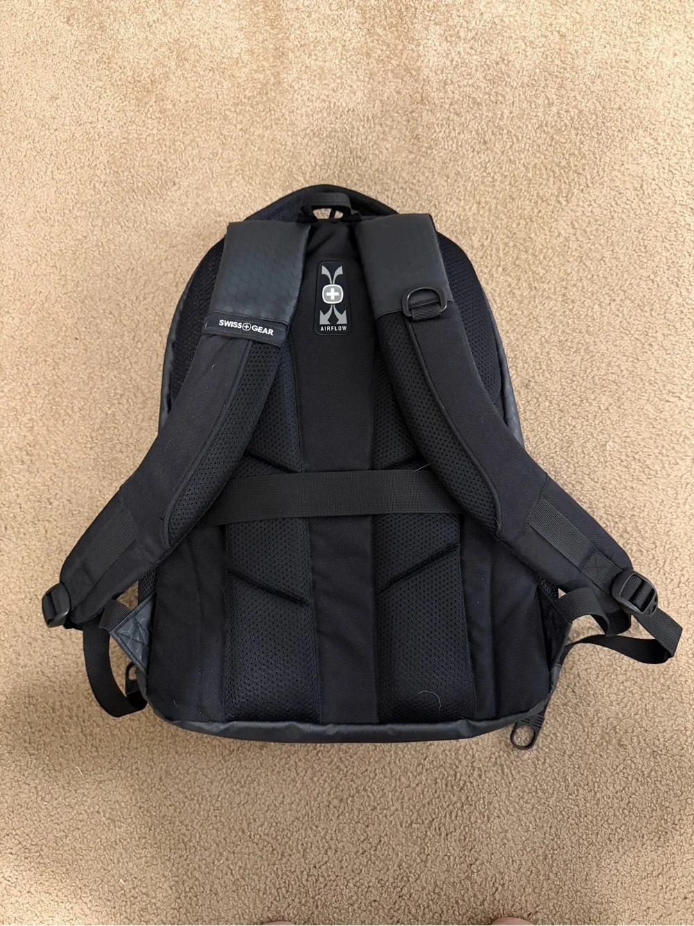SWISSGEAR Everyday Laptop Backpack - Sleek design